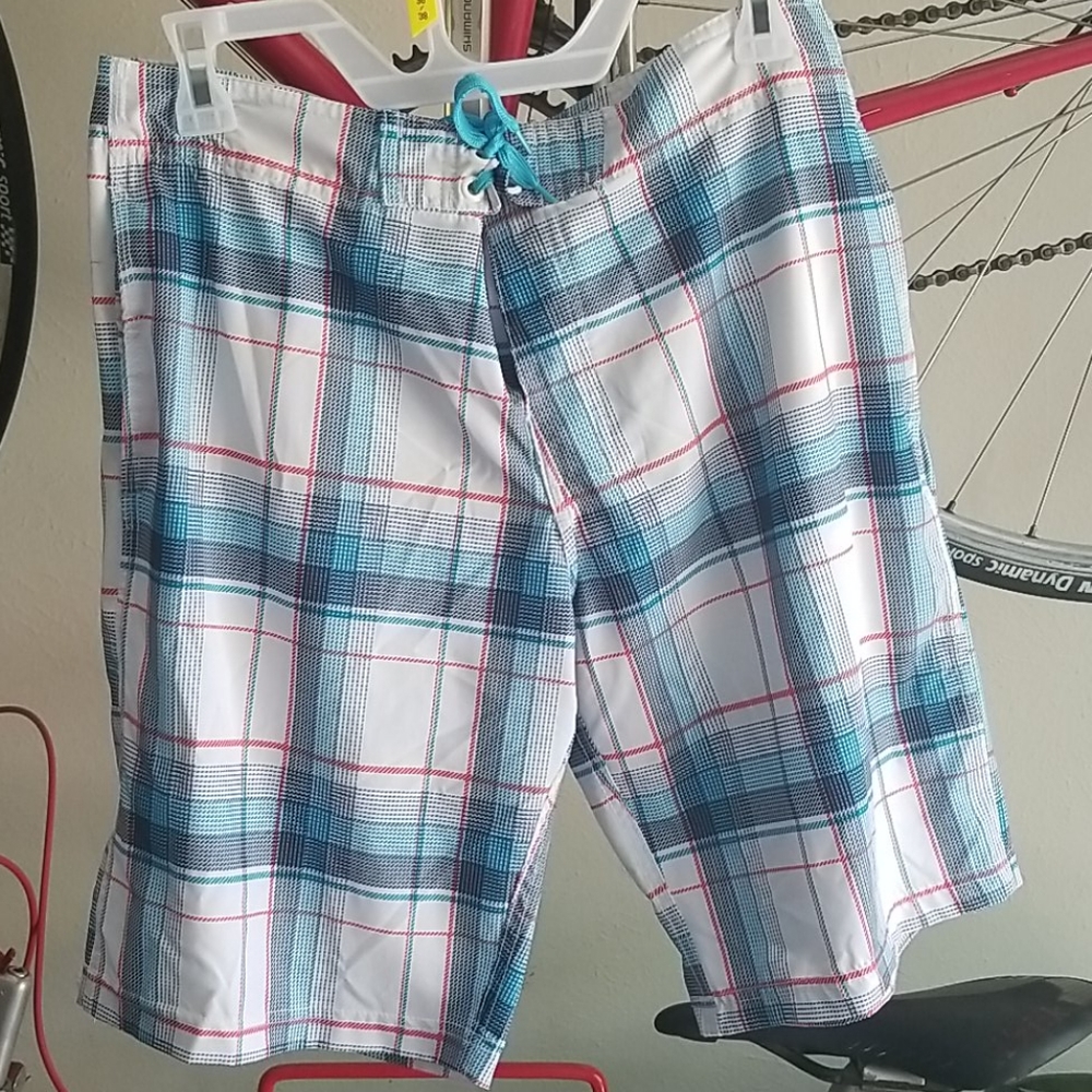 🎯Men's board shorts 🎯3 for $15🎯